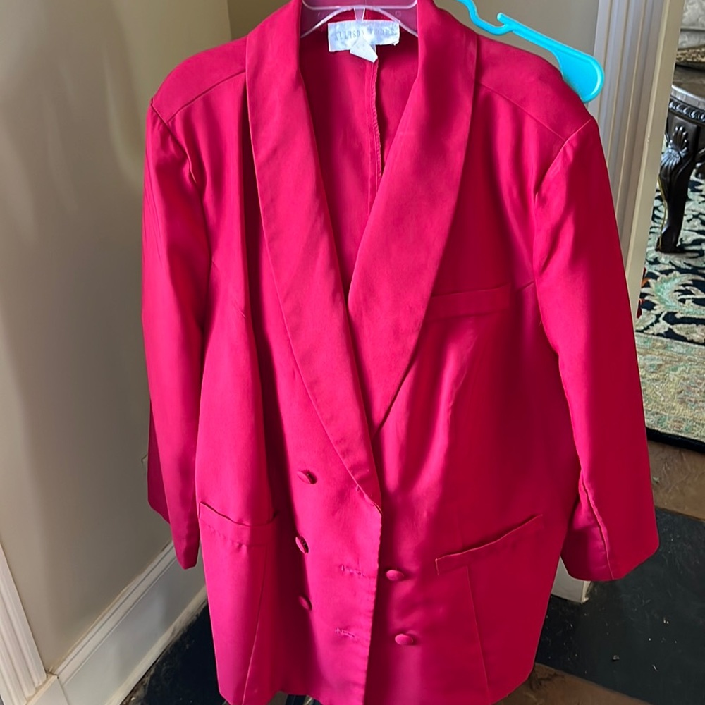 Allison Woods 2-Piece Suit